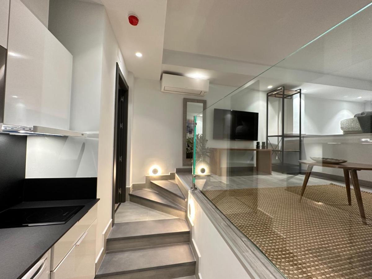 Suites 18 - Hostatel Granada Bagian luar foto