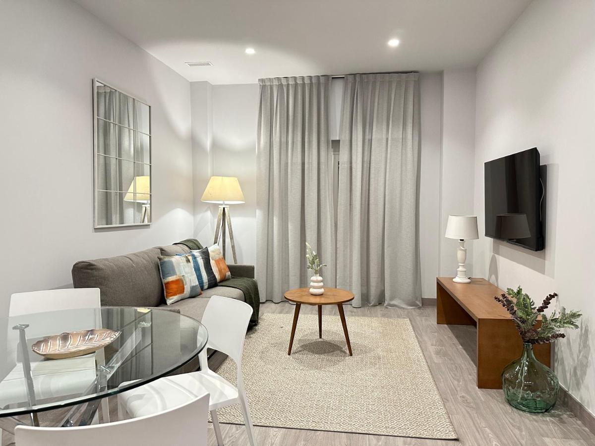 Suites 18 - Hostatel Granada Bagian luar foto